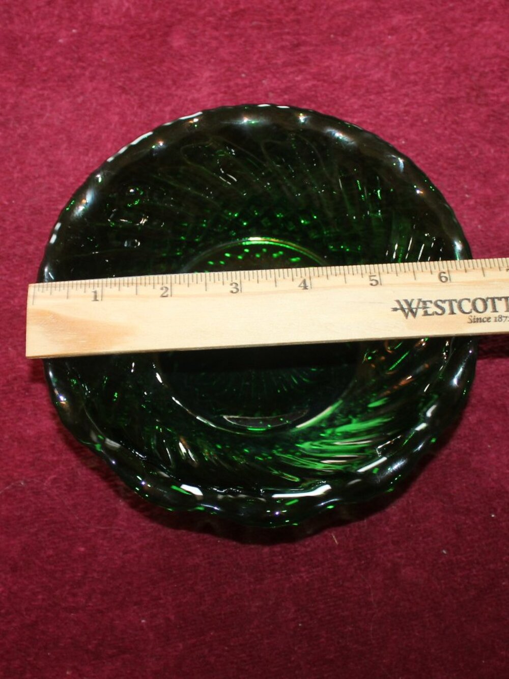 Vintage Anchor Hocking Forest Green Glass Diamond Swirl Ruffled Edge Bowl - Picture 5 of 5